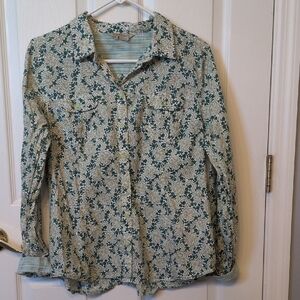 Royal Robbins Green and Cream Striped Tee with Floral Trim